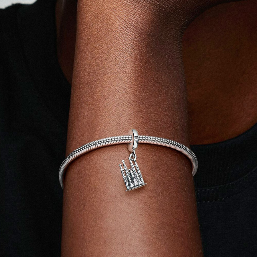 barcelona-denkmal-anhanger-charm-792709c01 barcelona-denkmal-anhanger-charm-792709c01