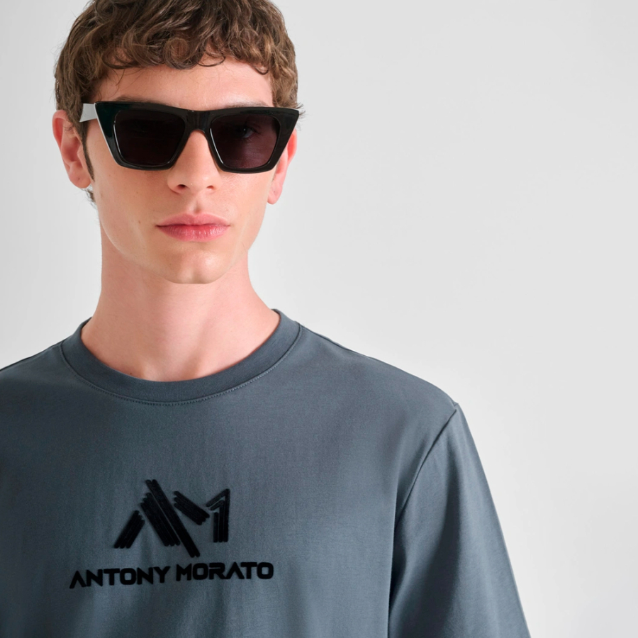 camiseta-regular-fit-con-logotipo-estampado camiseta-regular-fit-con-logotipo-estampado