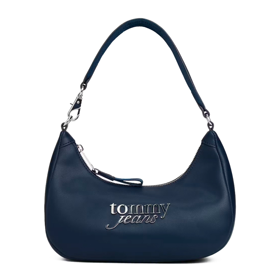 sac-a-bandouliere-avec-logo-metallique sac-a-bandouliere-avec-logo-metallique
