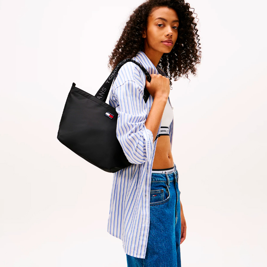 tote-bag-with-inscription tote-bag-with-inscription