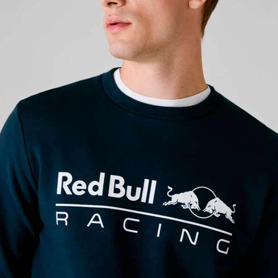 sweatshirt-mit-rundhalsausschnitt-und-normaler-passform sweatshirt-mit-rundhalsausschnitt-und-normaler-passform