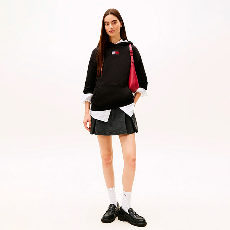 sweat-a-capuche-avec-logo-en-strass sweat-a-capuche-avec-logo-en-strass