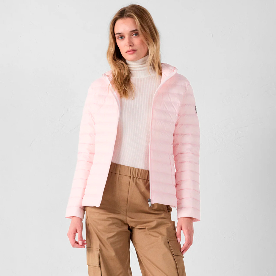 chaqueta-de-plumon-capucha-luz