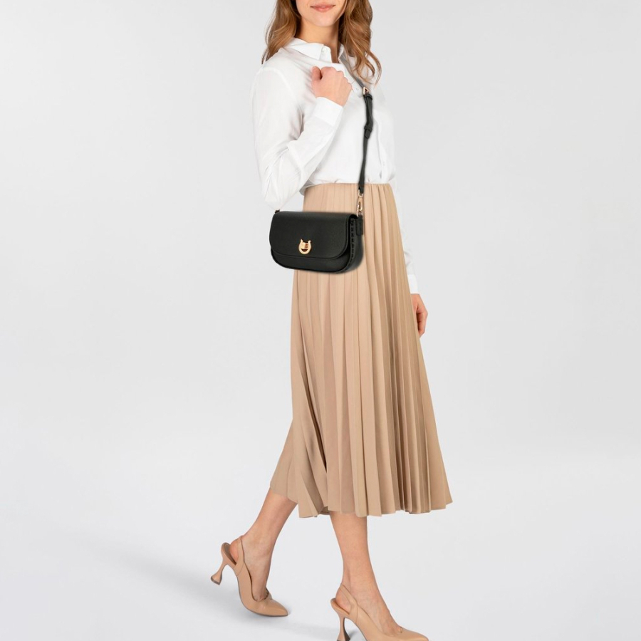 bandolera-middleton-flap-crossbody bandolera-middleton-flap-crossbody