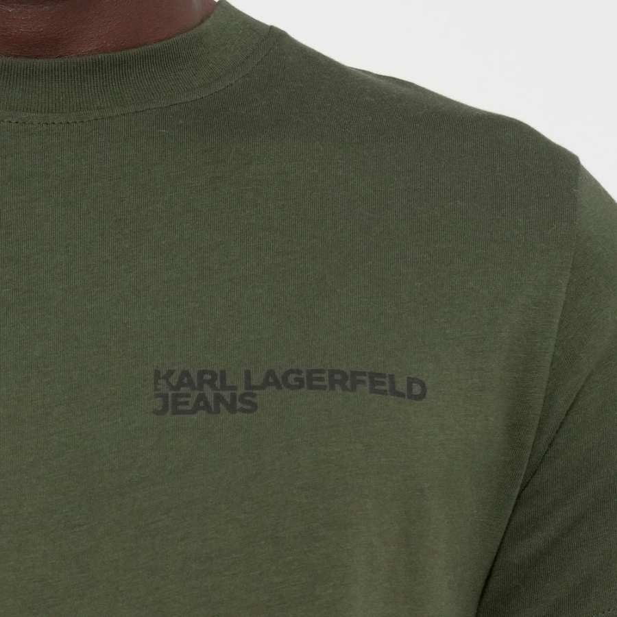 slim-fit-t-shirt slim-fit-t-shirt