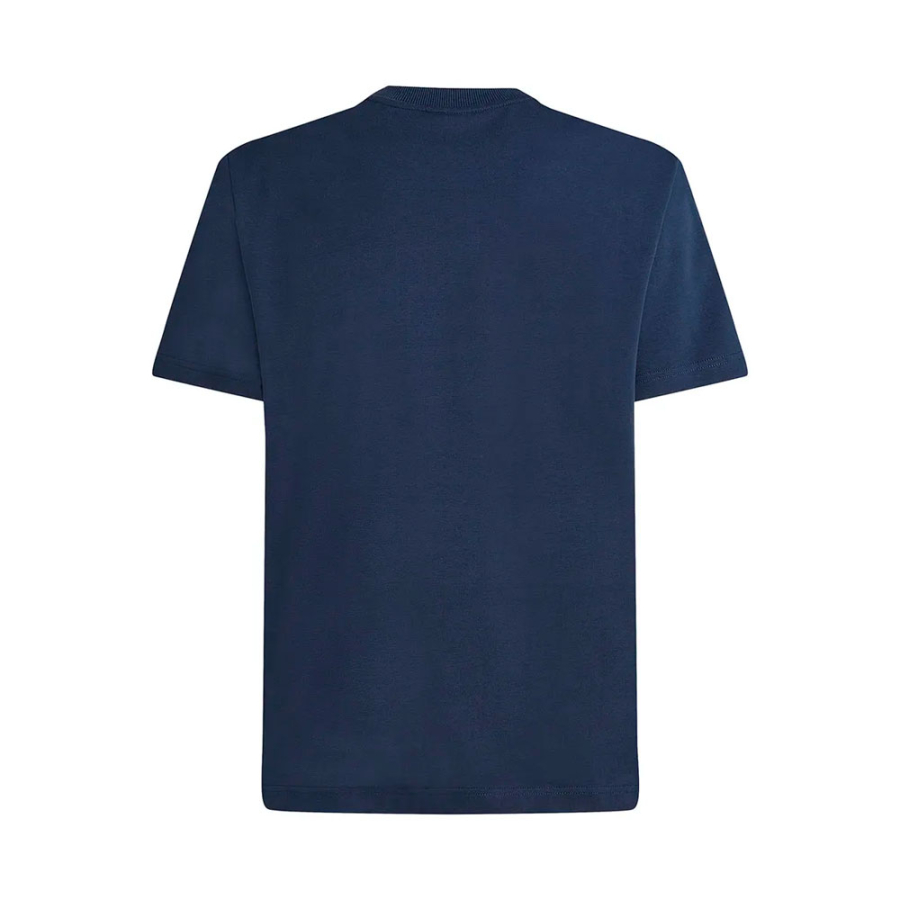 camiseta-com-logotipo-quadrado camiseta-com-logotipo-quadrado