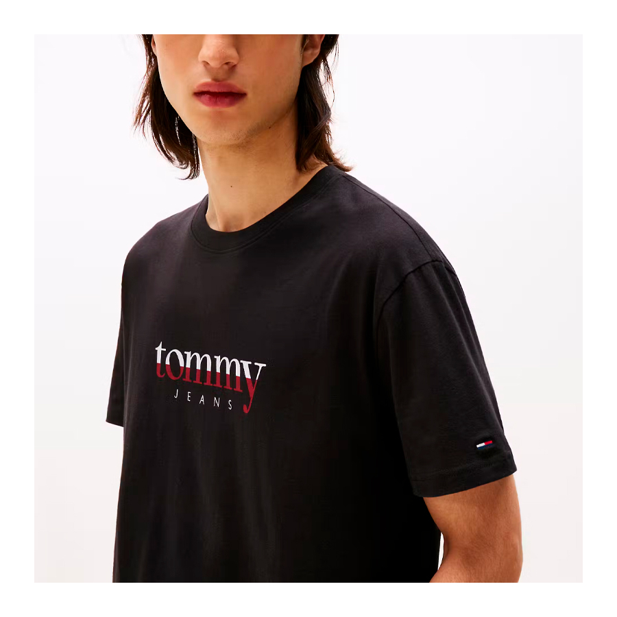 t-shirt-regolare-con-testo-del-dna