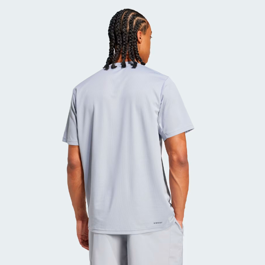 t-shirt-d-entrainement-train-essentials t-shirt-d-entrainement-train-essentials