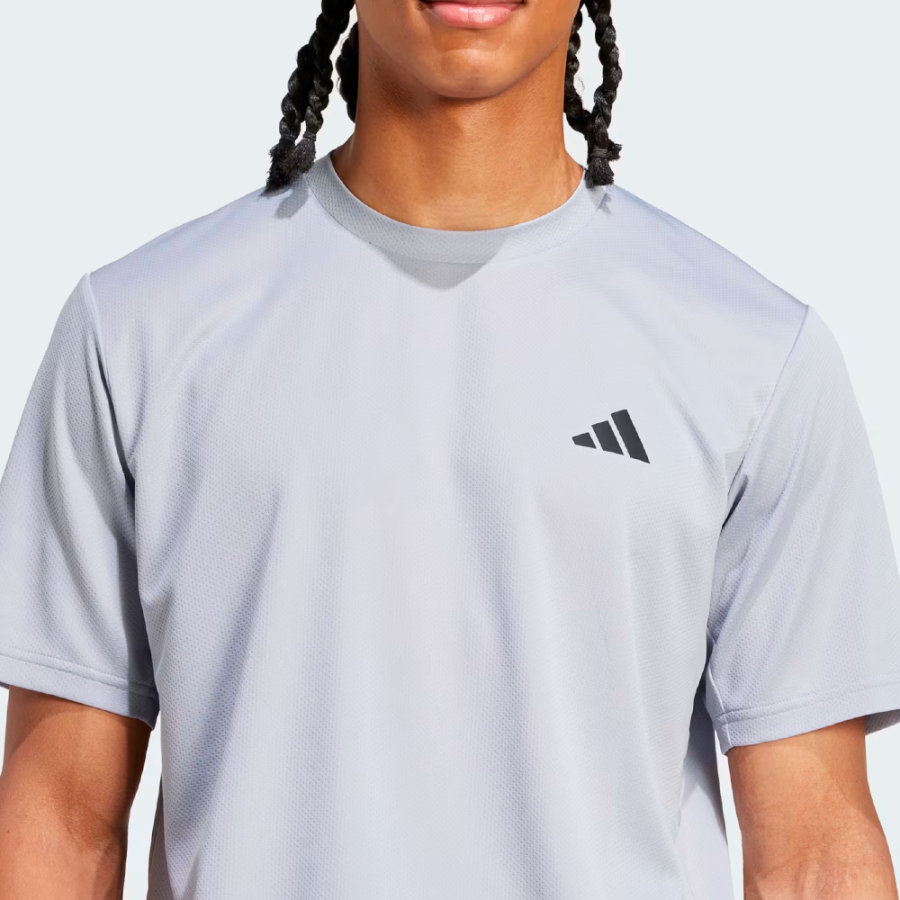 camiseta-train-essentials-training camiseta-train-essentials-training