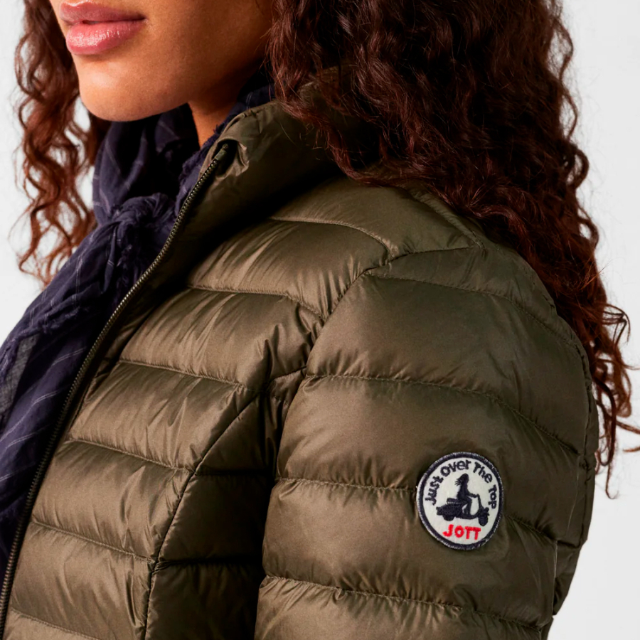cha-lightweight-down-jacket cha-lightweight-down-jacket
