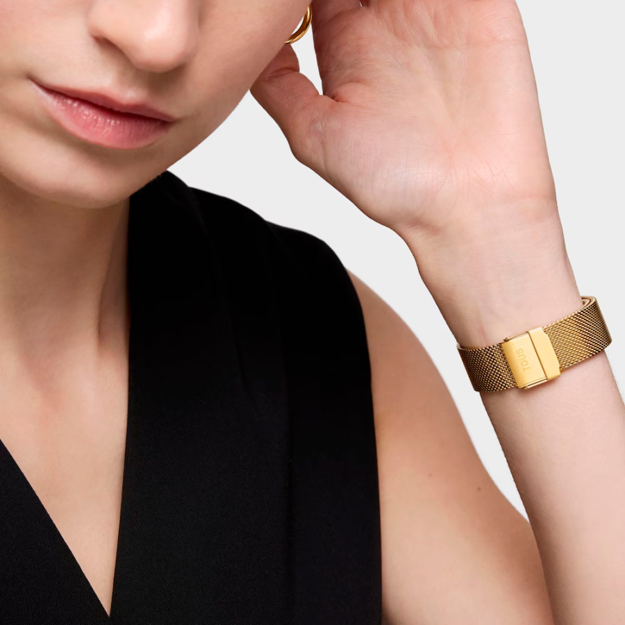 analoge-uhr-mit-grunem-zifferblatt-und-goldfarbenem-s-mesh-spiegelarmband analoge-uhr-mit-grunem-zifferblatt-und-goldfarbenem-s-mesh-spiegelarmband