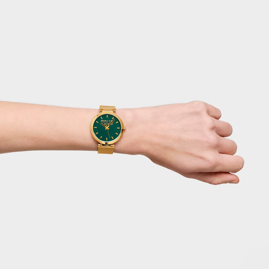 analoge-uhr-mit-grunem-zifferblatt-und-goldfarbenem-s-mesh-spiegelarmband analoge-uhr-mit-grunem-zifferblatt-und-goldfarbenem-s-mesh-spiegelarmband