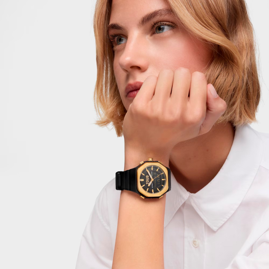 bet-analog-digital-watch-in-gold-plated-steel-with-black-nylon-bracelet