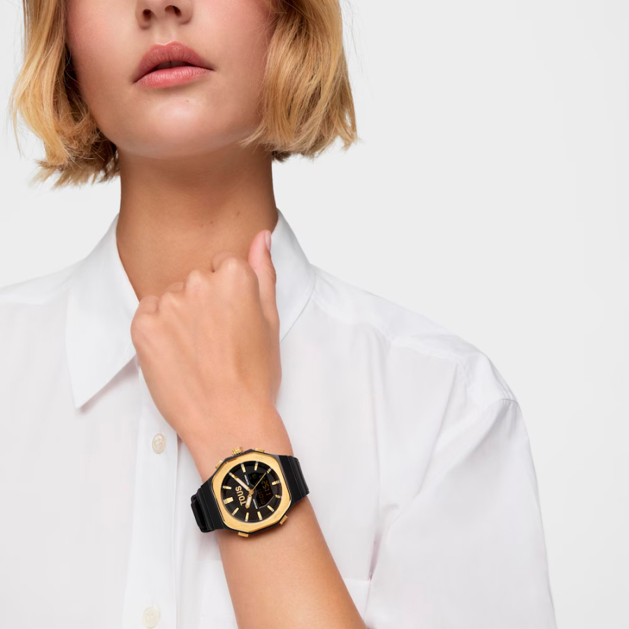 reloj-analogico-digital-de-acero-dorado-y-brazalete-de-nylon-negro-bet
