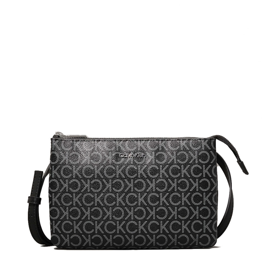 borsa-a-tracolla-con-logo borsa-a-tracolla-con-logo