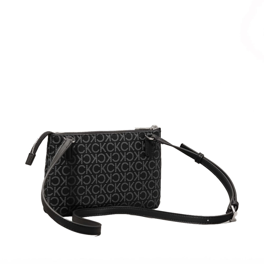 borsa-a-tracolla-con-logo borsa-a-tracolla-con-logo