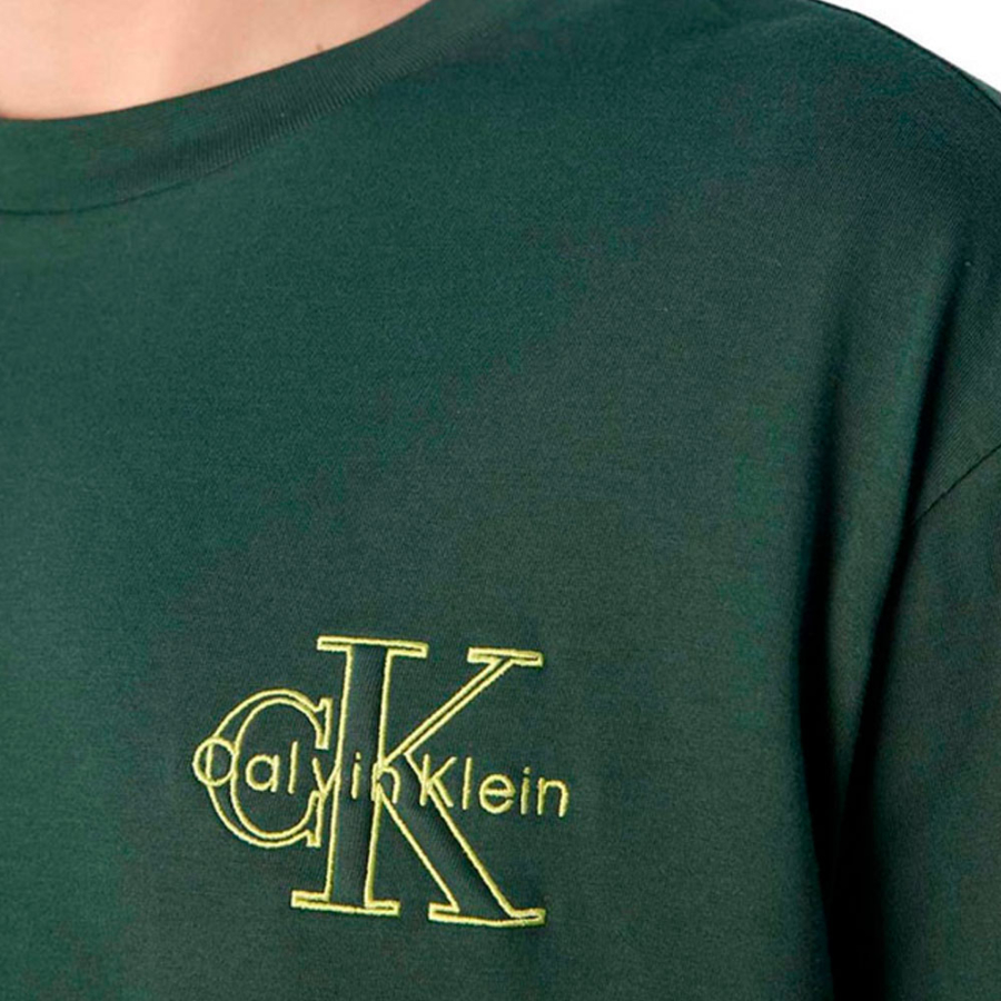 short-sleeve-t-shirt-with-graphic-monologue short-sleeve-t-shirt-with-graphic-monologue