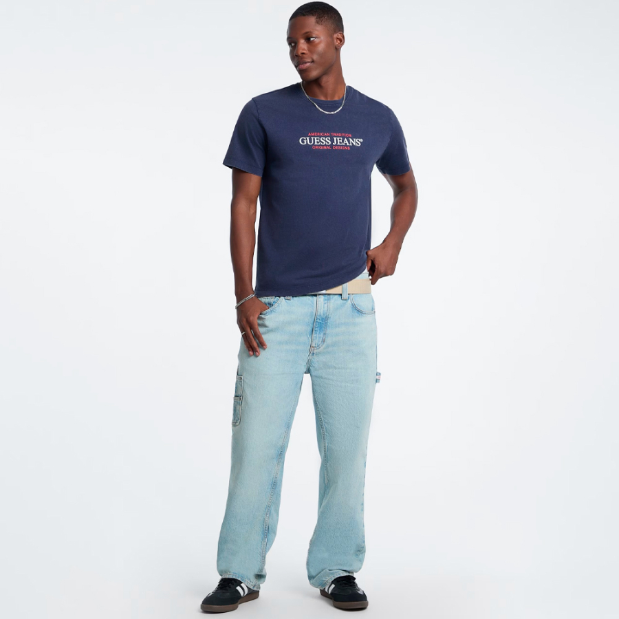 camiseta-com-logotipo-estampado camiseta-com-logotipo-estampado