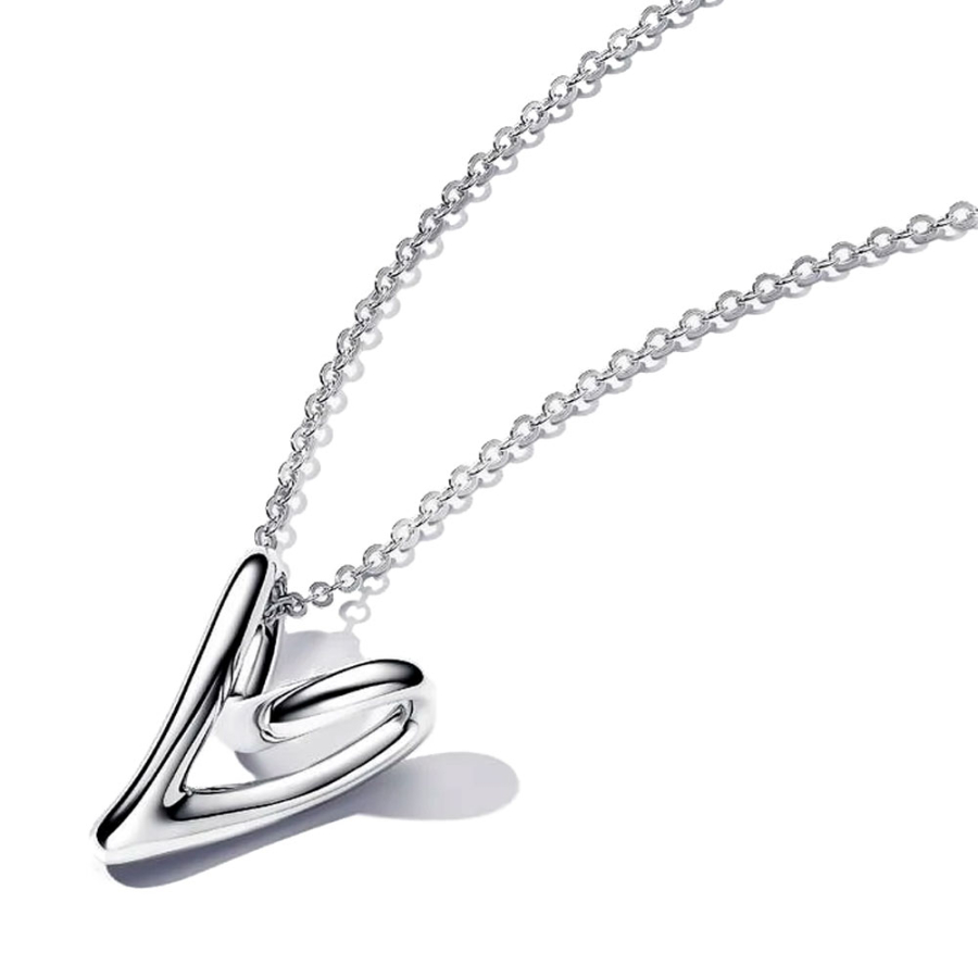collier-en-forme-de-coeur-bio-393272c00 collier-en-forme-de-coeur-bio-393272c00