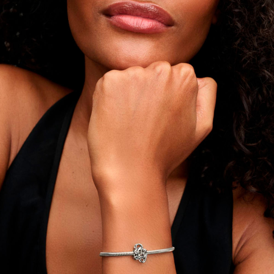 breloque-donald-duck-en-filigrane-disney-793909c00 breloque-donald-duck-en-filigrane-disney-793909c00