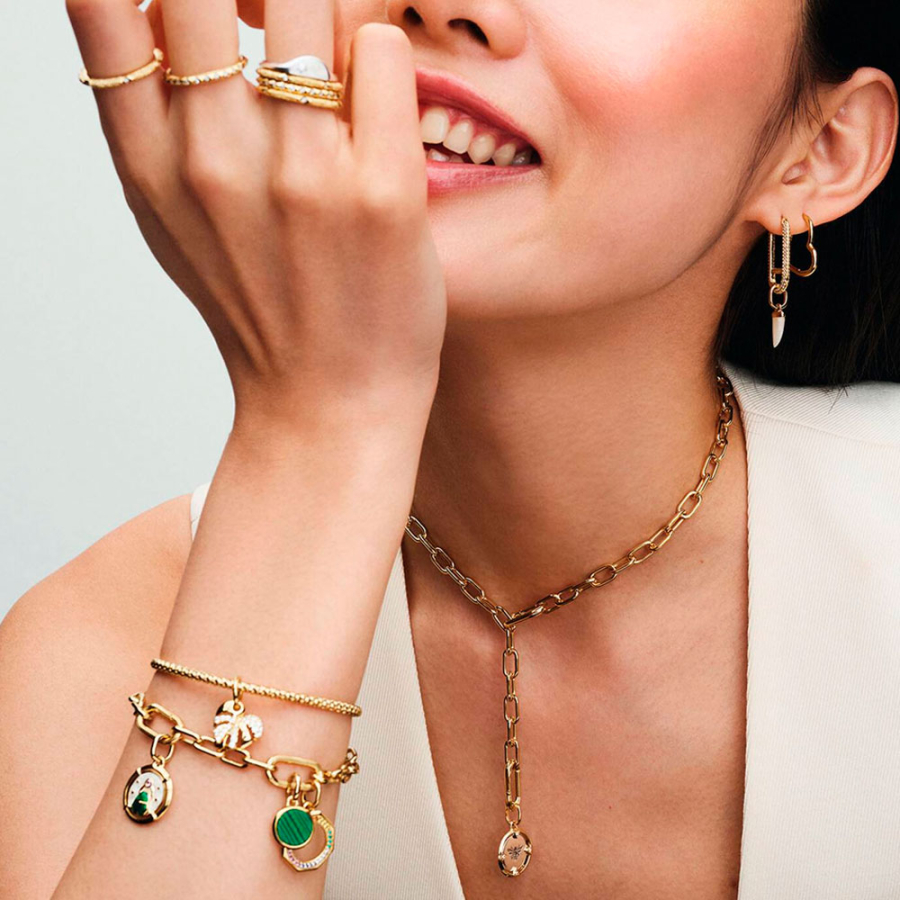 charm-medallon-me-escarabajo-763413c01 charm-medallon-me-escarabajo-763413c01