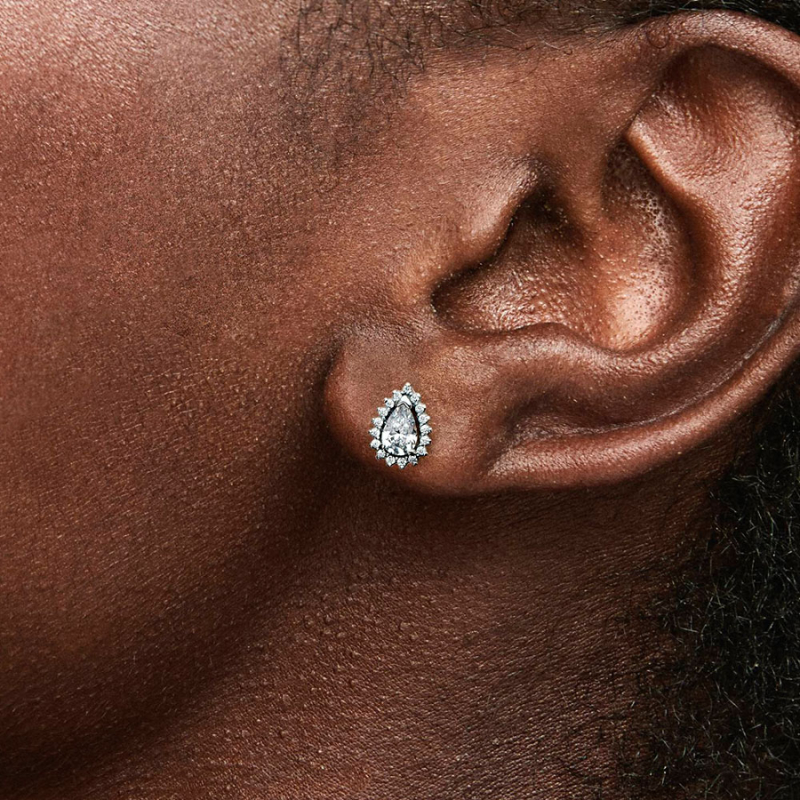 boucles-d-oreilles-a-clous-sparkling-halo-taille-poire-292834c01 boucles-d-oreilles-a-clous-sparkling-halo-taille-poire-292834c01