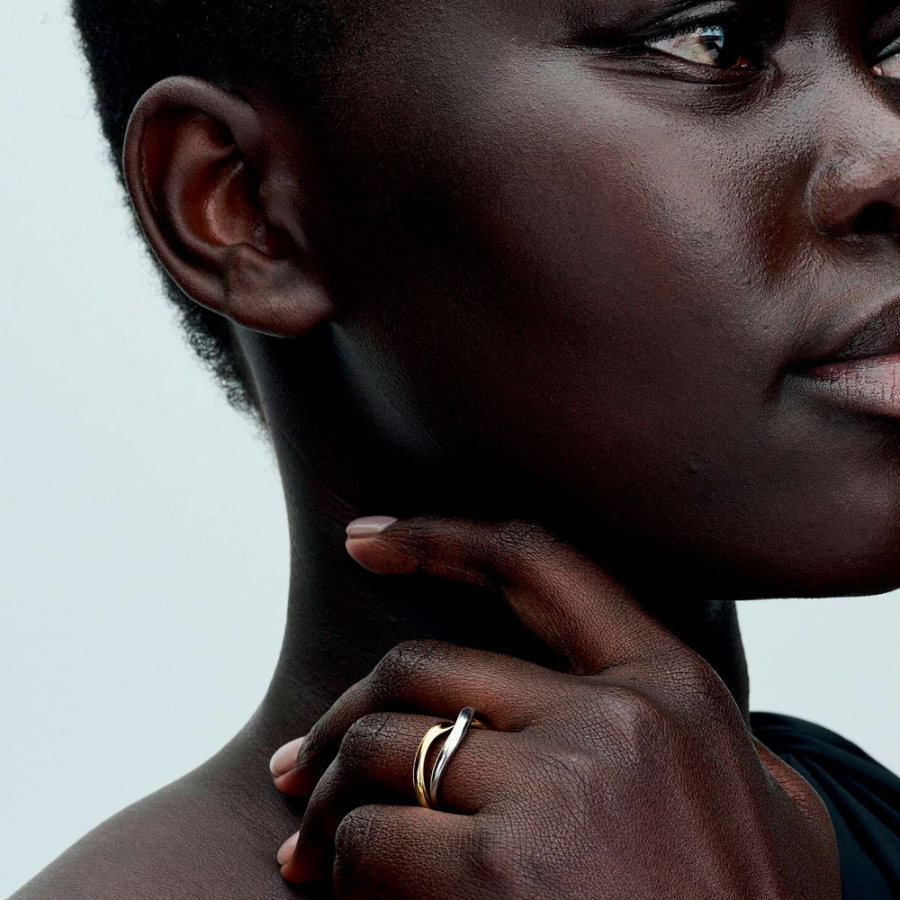 anel-de-aliancas-entrelacadas-em-dois-tons-163262c00 anel-de-aliancas-entrelacadas-em-dois-tons-163262c00