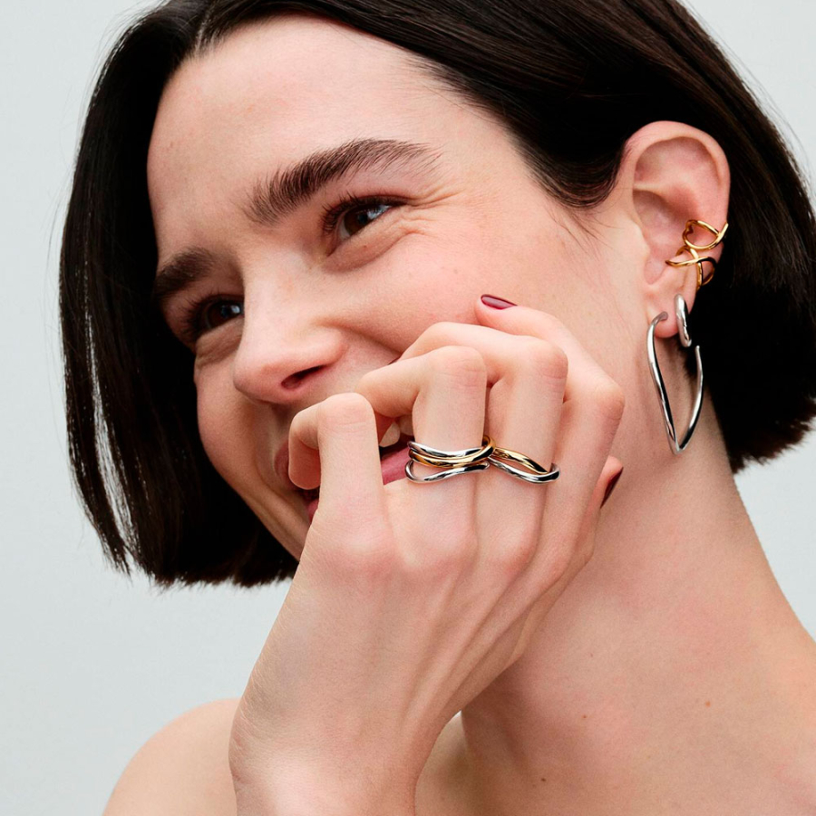 two-tone-interlocking-band-ring-163262c00 two-tone-interlocking-band-ring-163262c00