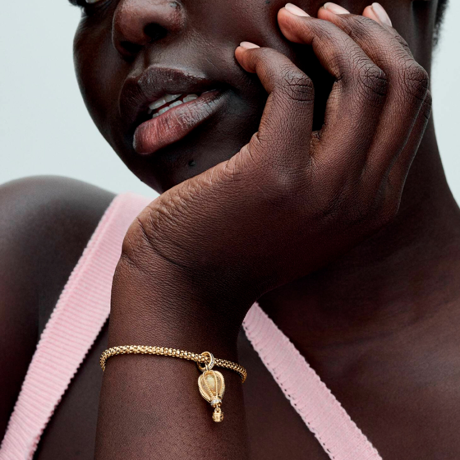 sparkling-clear-hot-air-balloon-pendant-charm-769434c01 sparkling-clear-hot-air-balloon-pendant-charm-769434c01