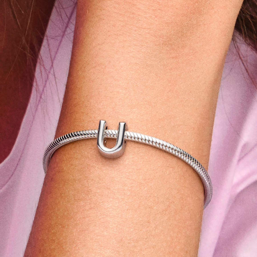 charm-en-plata-de-ley-letra-u-797475 charm-en-plata-de-ley-letra-u-797475