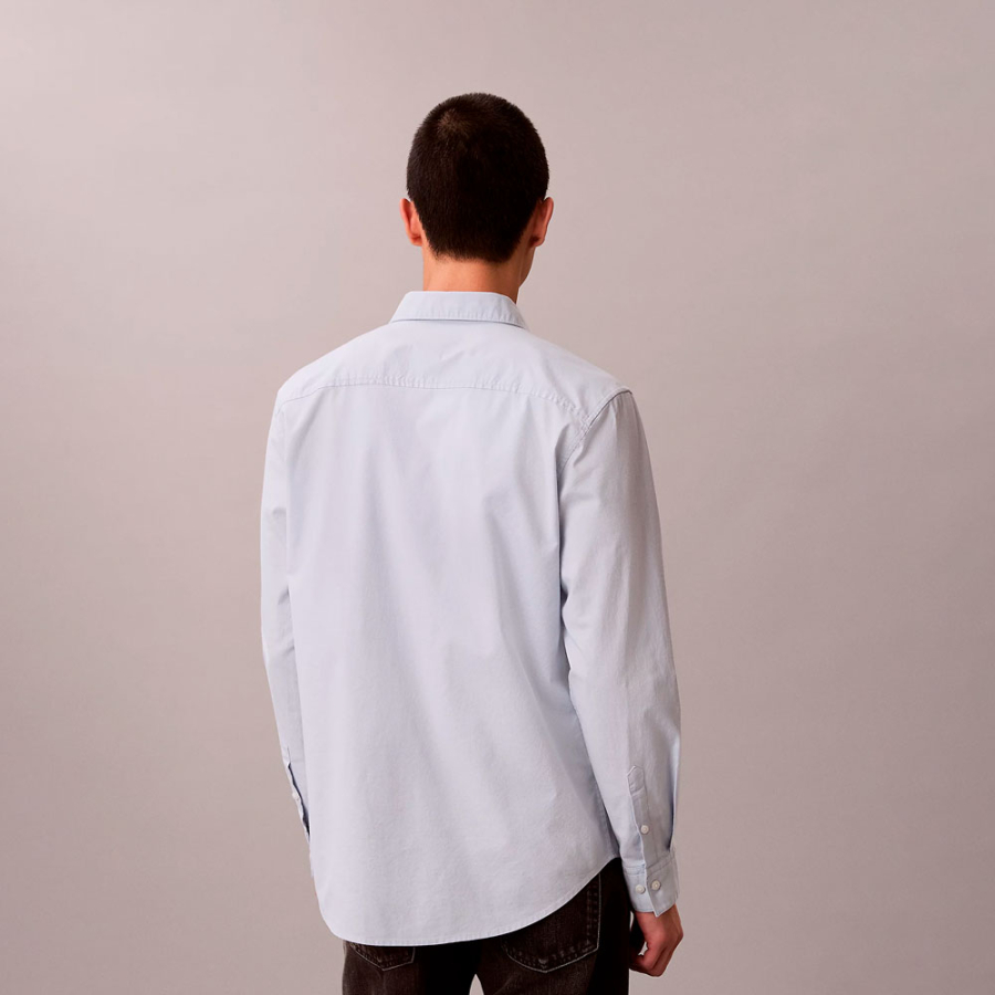 camisa-con-botones-oxford-clasica-de-color-liso camisa-con-botones-oxford-clasica-de-color-liso