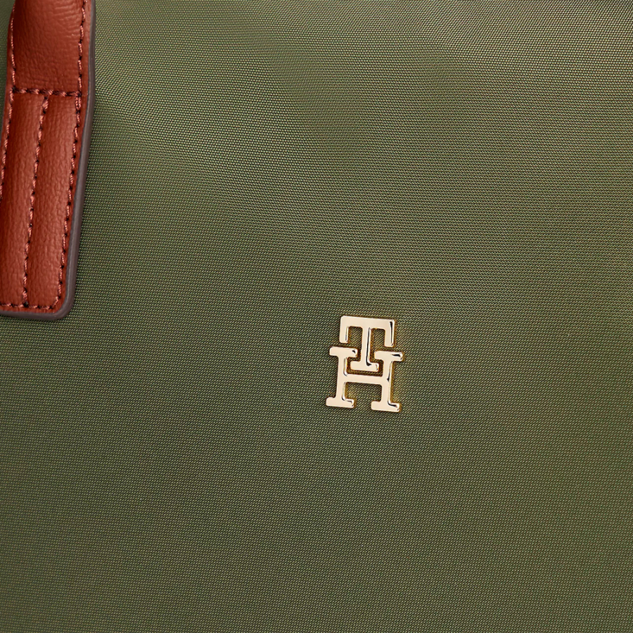 tragetasche-mit-th-monogramm tragetasche-mit-th-monogramm