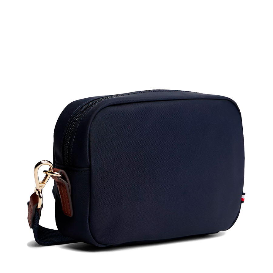 bolsa-de-ombro-em-tecido-tecnico bolsa-de-ombro-em-tecido-tecnico