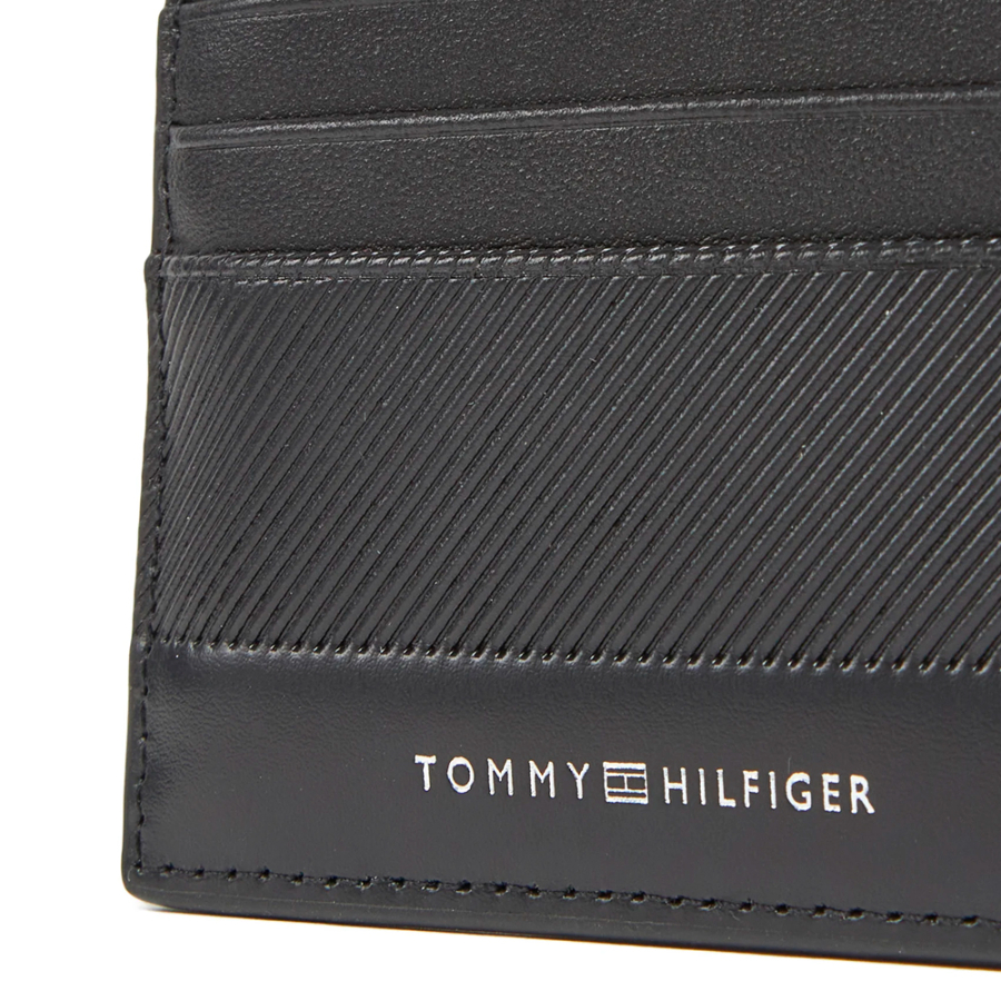 foundation-card-holder