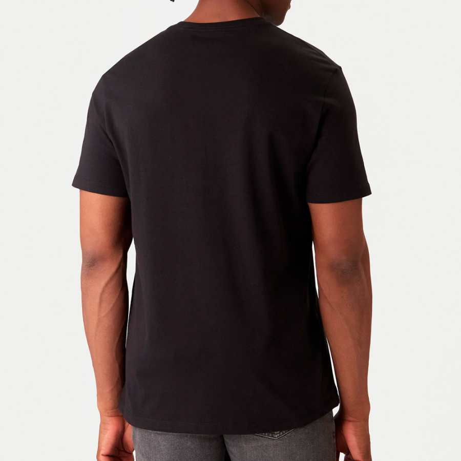 t-shirt-con-monogramma-sul-davanti t-shirt-con-monogramma-sul-davanti