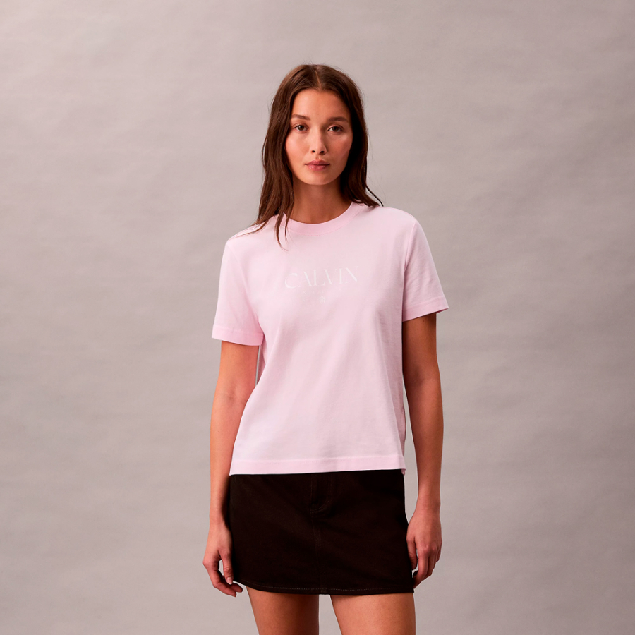 camiseta-slim-con-logo-grafico camiseta-slim-con-logo-grafico