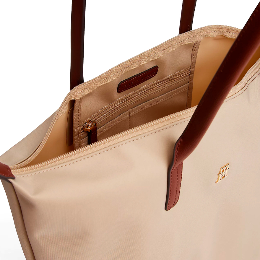 tragetasche-mit-th-monogramm