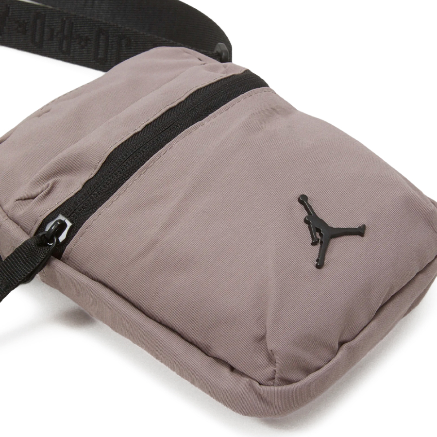 airborne-9a0631-shoulder-bag