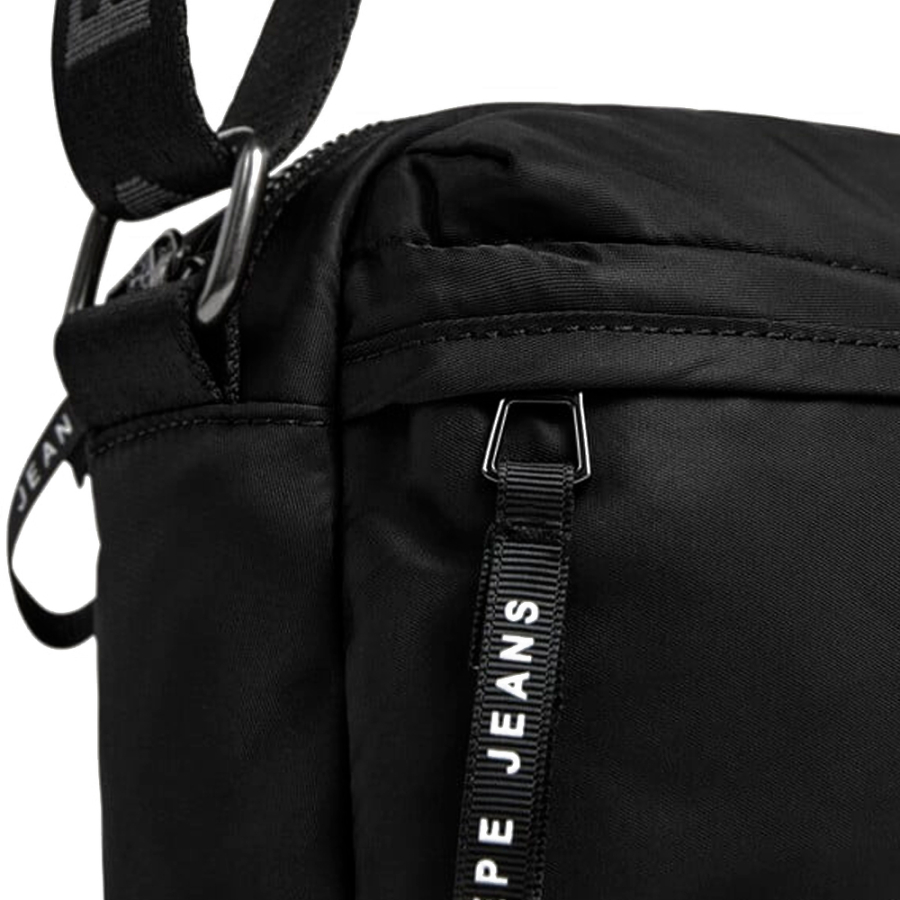 reportertasche-mit-verstellbarem-riemen reportertasche-mit-verstellbarem-riemen