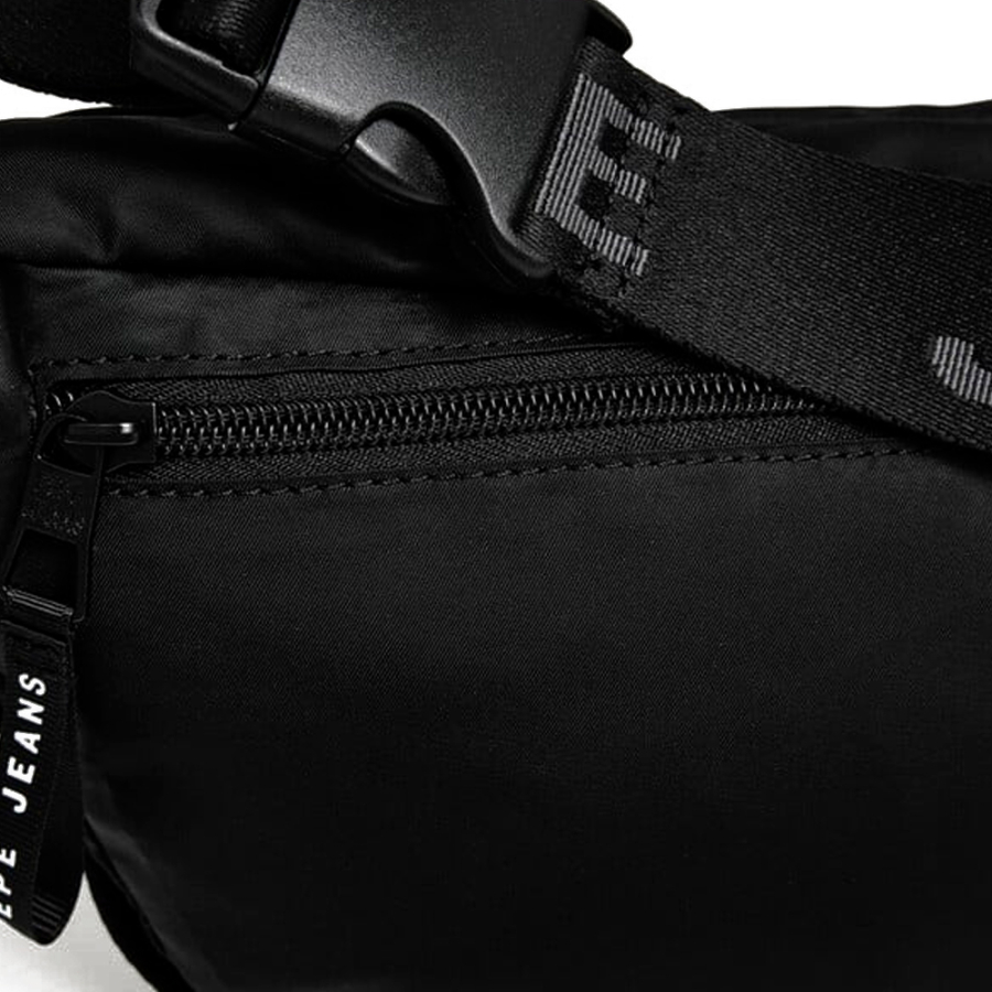 fanny-pack-with-zip-closure fanny-pack-with-zip-closure