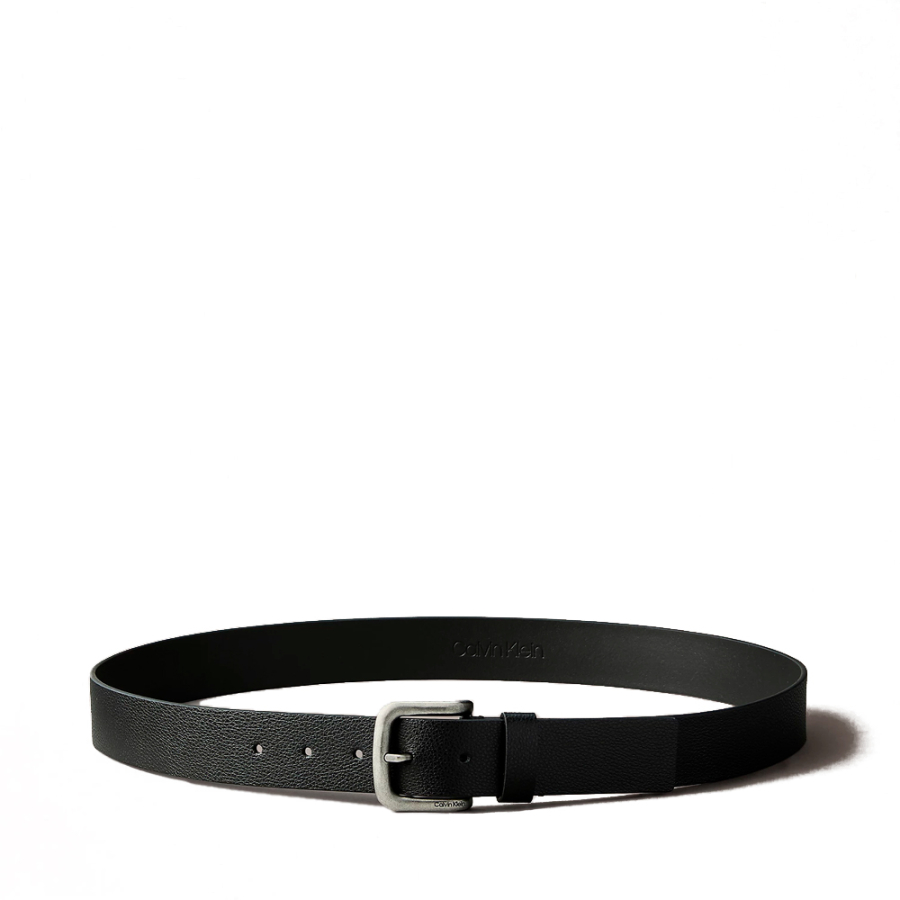 ceinture-grainee-avec-boucle-ronde