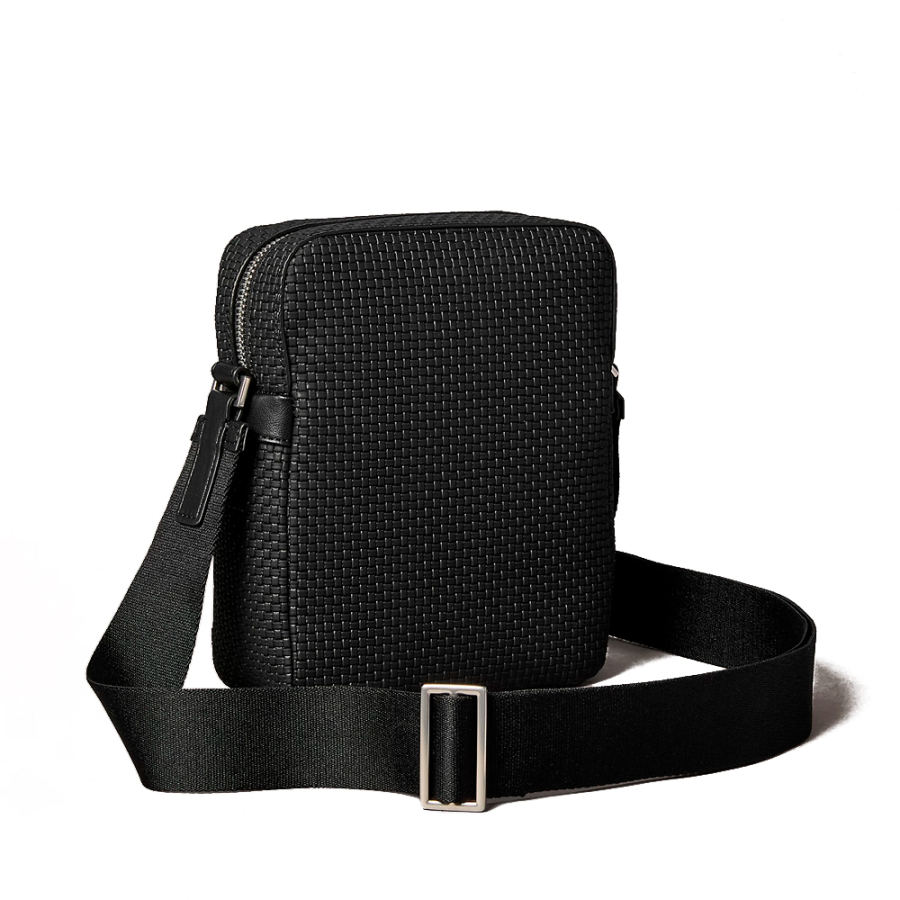 sac-de-reporter-tisse-en-relief