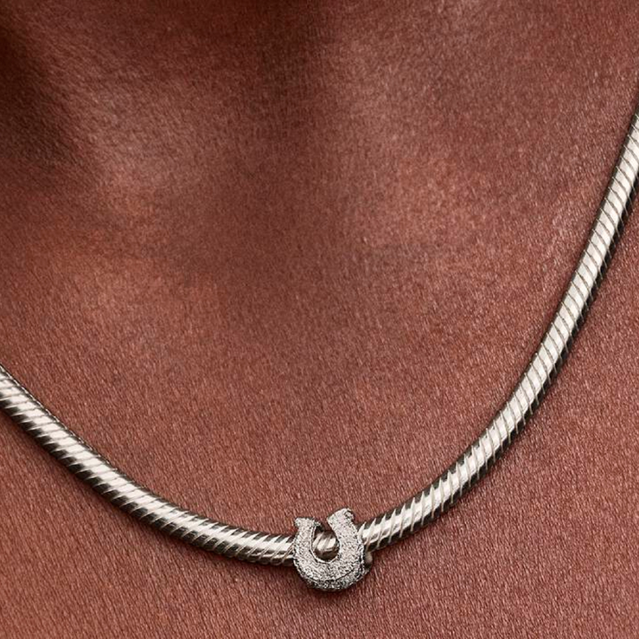 charm-mini-herradura-textura-794056c00 charm-mini-herradura-textura-794056c00