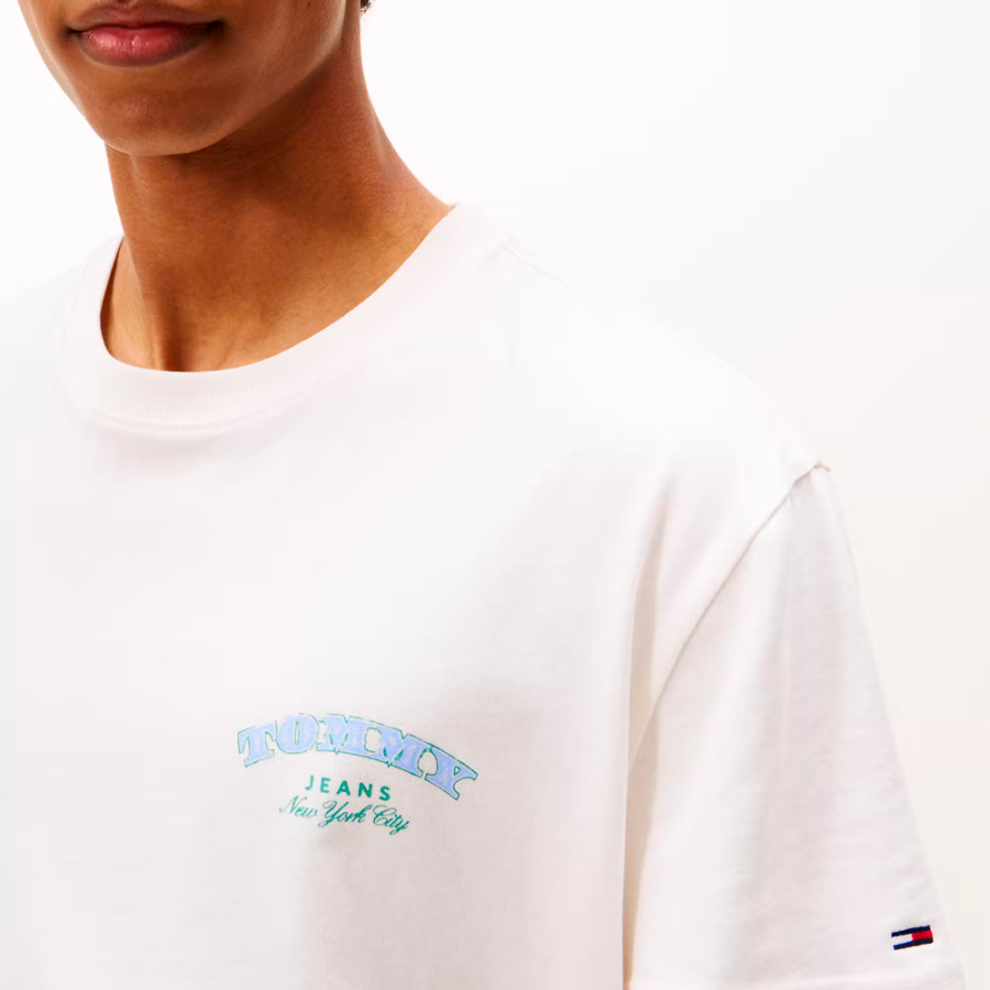 t-shirt-vestibilita-regolare-con-stampa-sul-retro