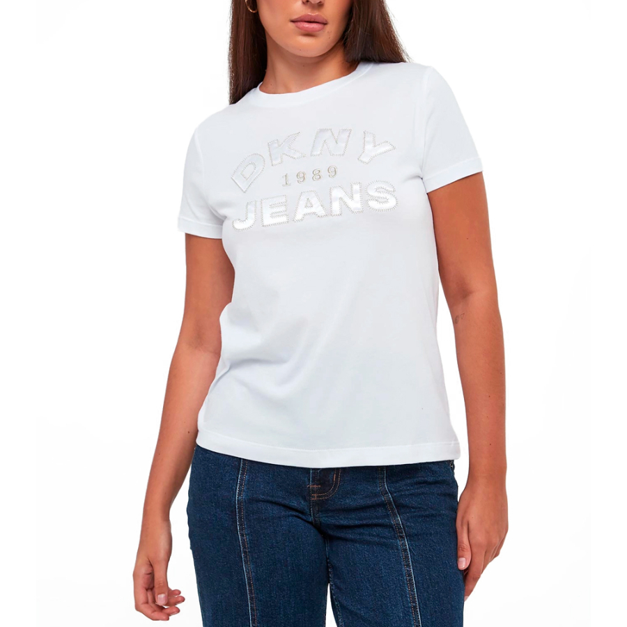 camiseta-com-logotipo camiseta-com-logotipo