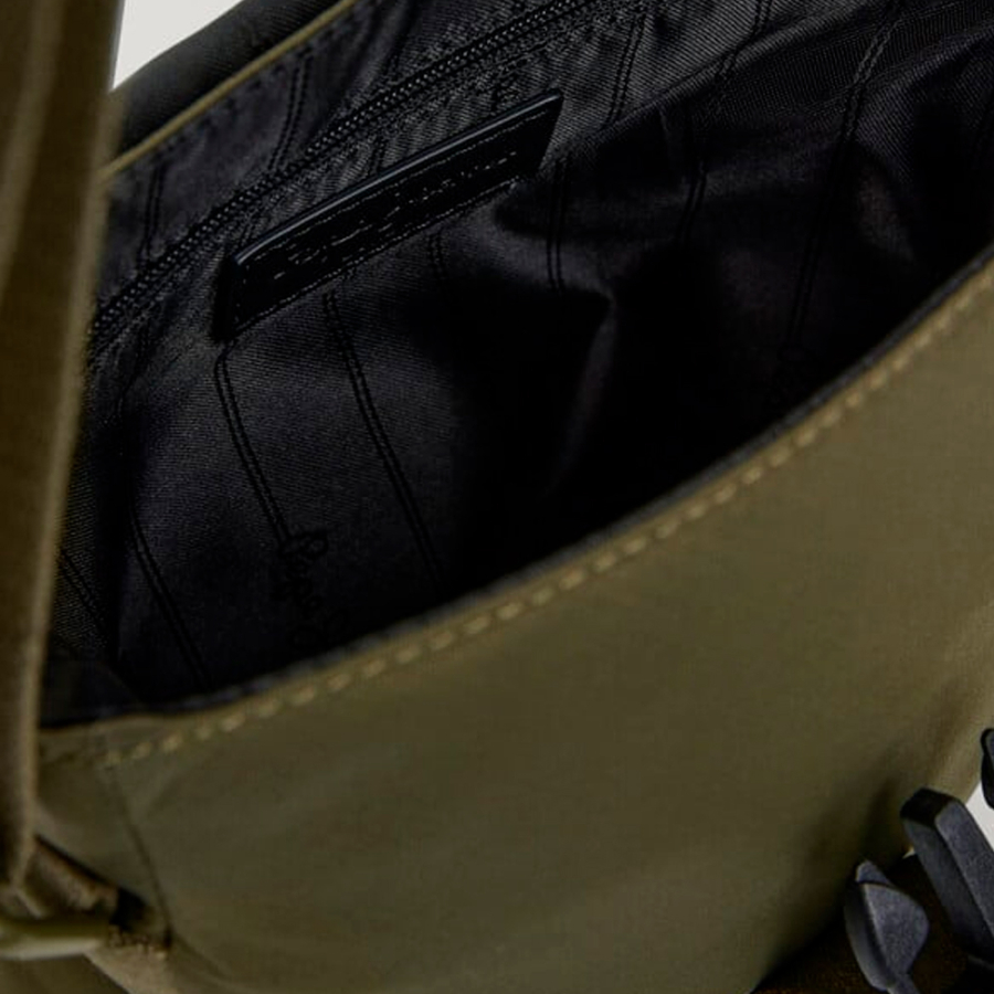 reporter-shoulder-bag-with-snap-closure reporter-shoulder-bag-with-snap-closure