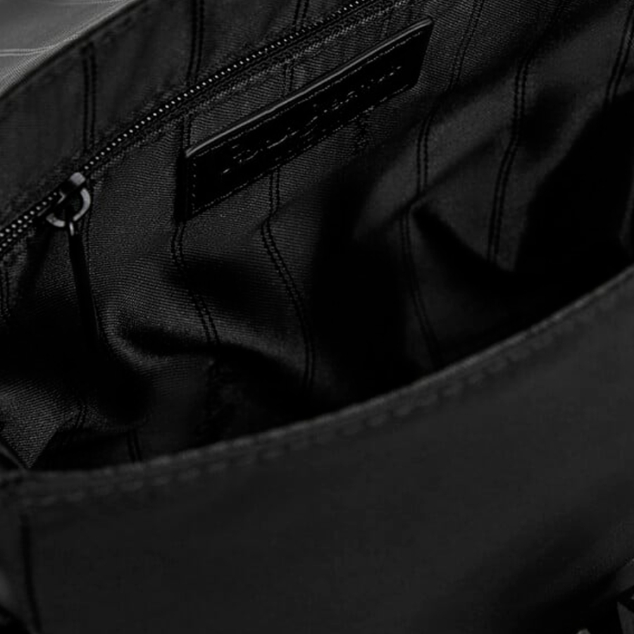 bolsa-de-ombro-estilo-reporter-com-fecho-de-pressao bolsa-de-ombro-estilo-reporter-com-fecho-de-pressao