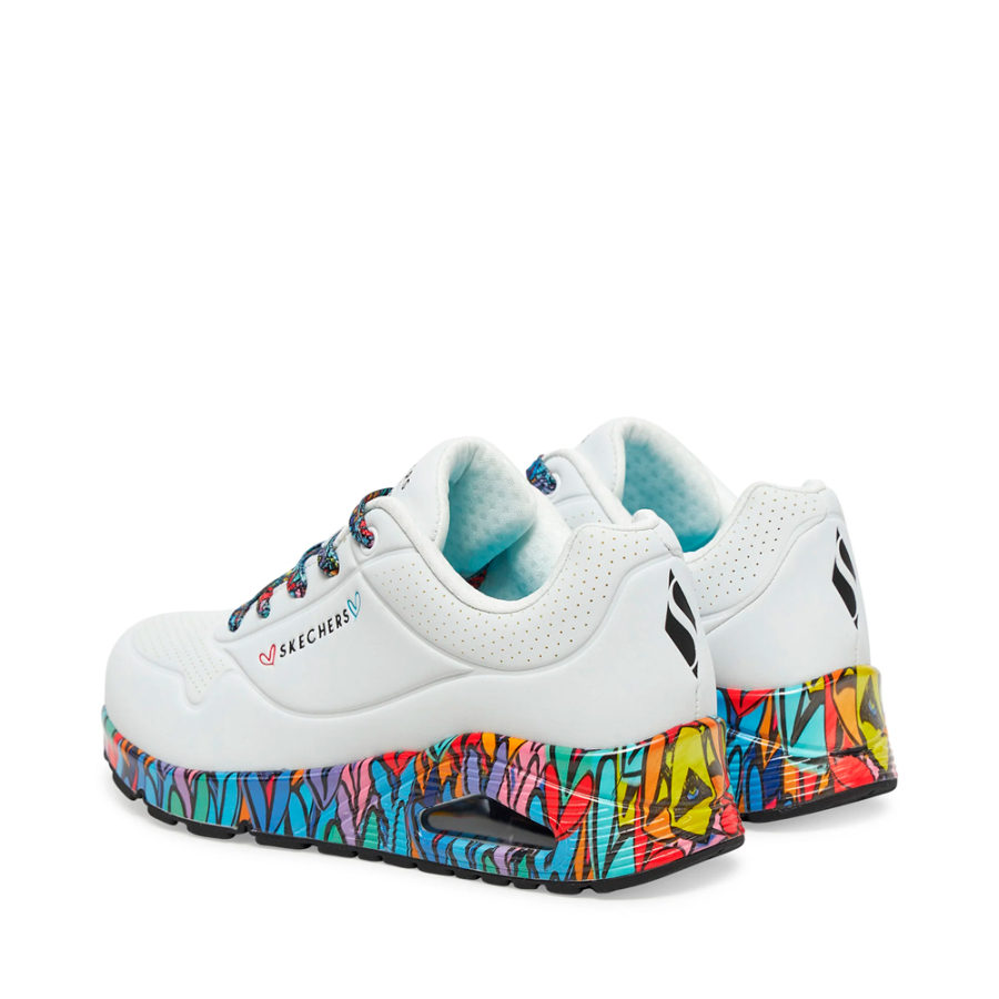 uno-sneakers-amore-devastato