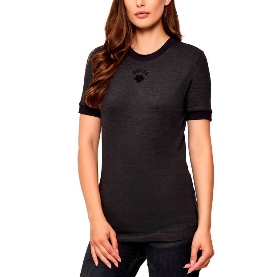 camiseta-mini-rose-cenida