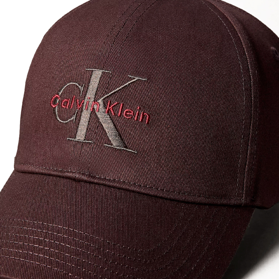 bone-de-beisebol-com-logotipo-monograma-bordado bone-de-beisebol-com-logotipo-monograma-bordado